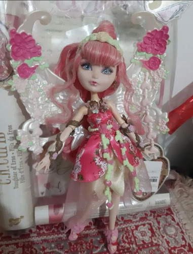 Bonecas Ever After High Lizzie Hearts Wave 1